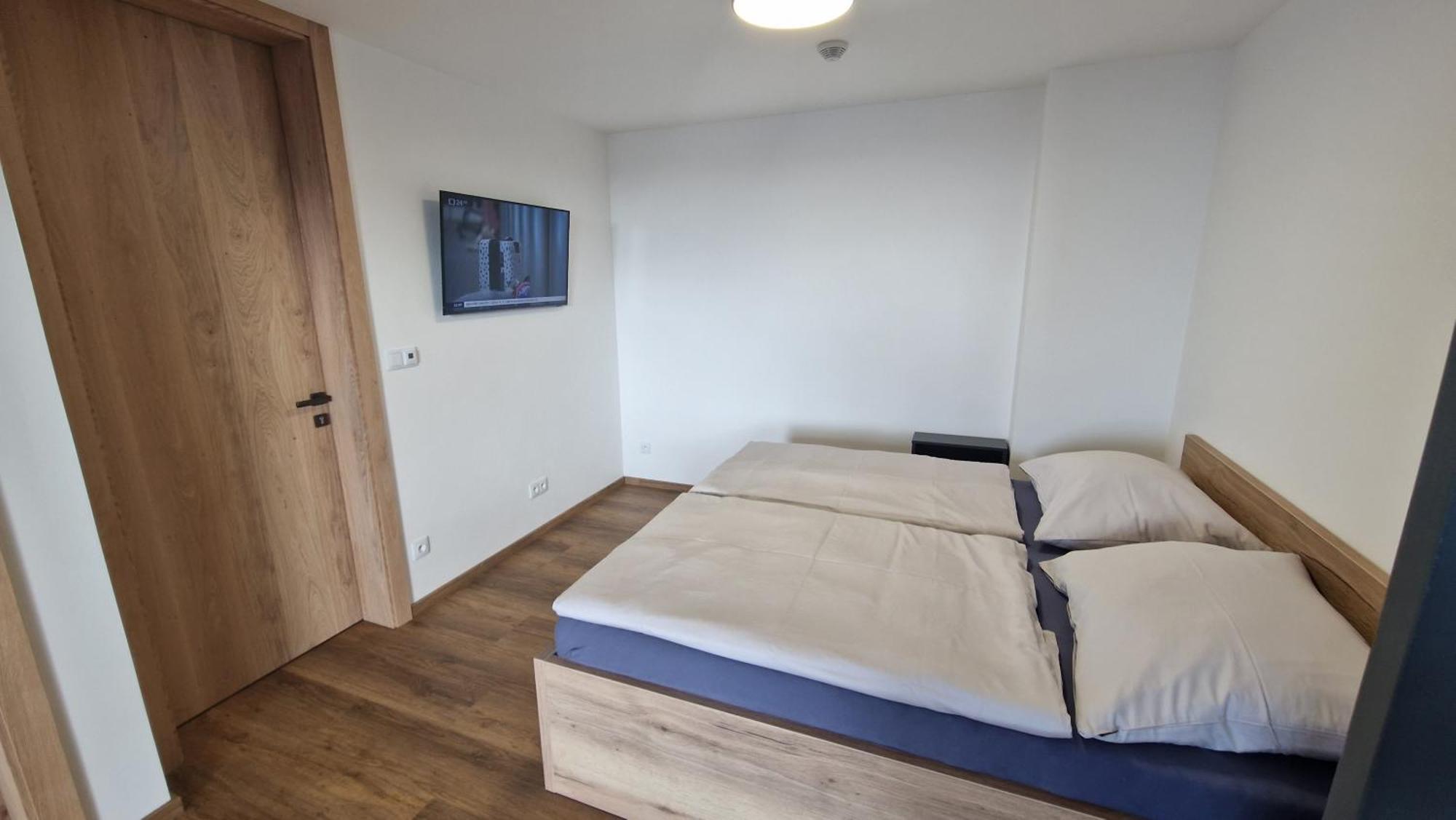 Luxusni Apartmany Certak Vaclavov u Bruntalu Екстериор снимка